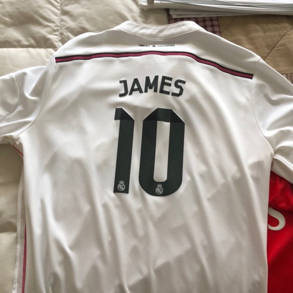 James rodriguez real madrid 2017 jersey - Picture 2 of 2